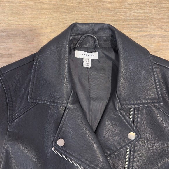 Topshop Faux Leather Black Moto Jacket Womens Size US 8-Zipped Sleeve-Super Cute - Picture 2 of 16